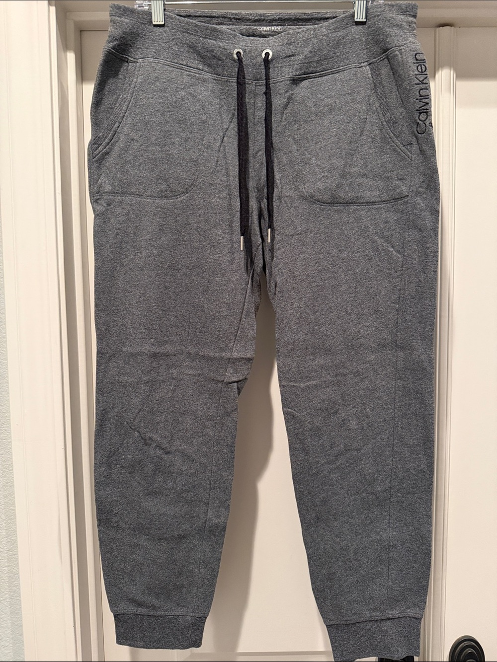 Calvin Klein Men's Heather Gray Drawstring Joggers